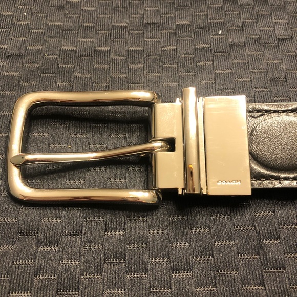 Coach Signature Black Leather Belt - Picture 2 of 13